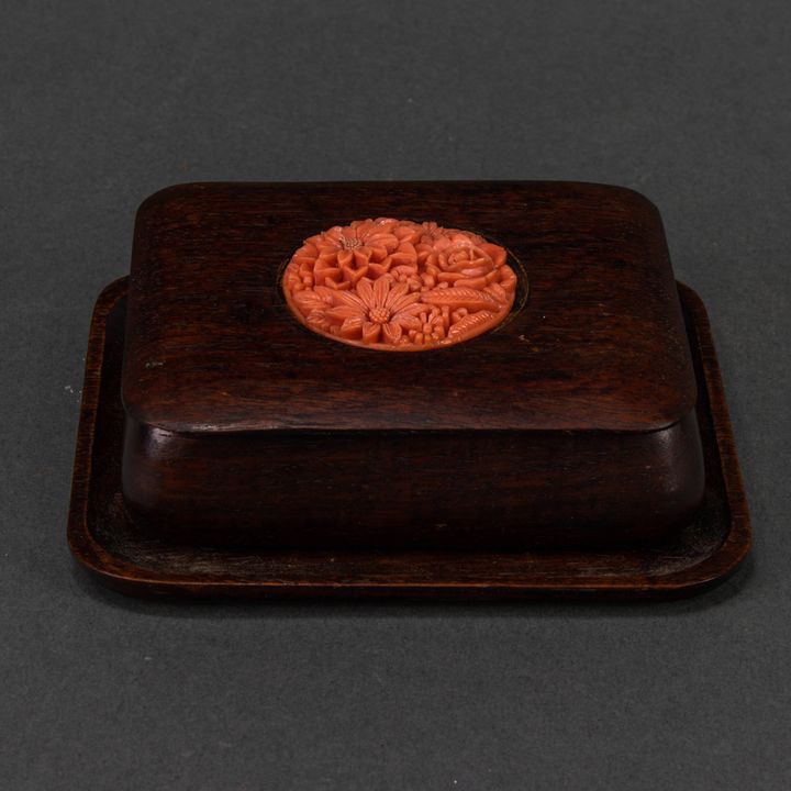 Chinese pink coral pendant
