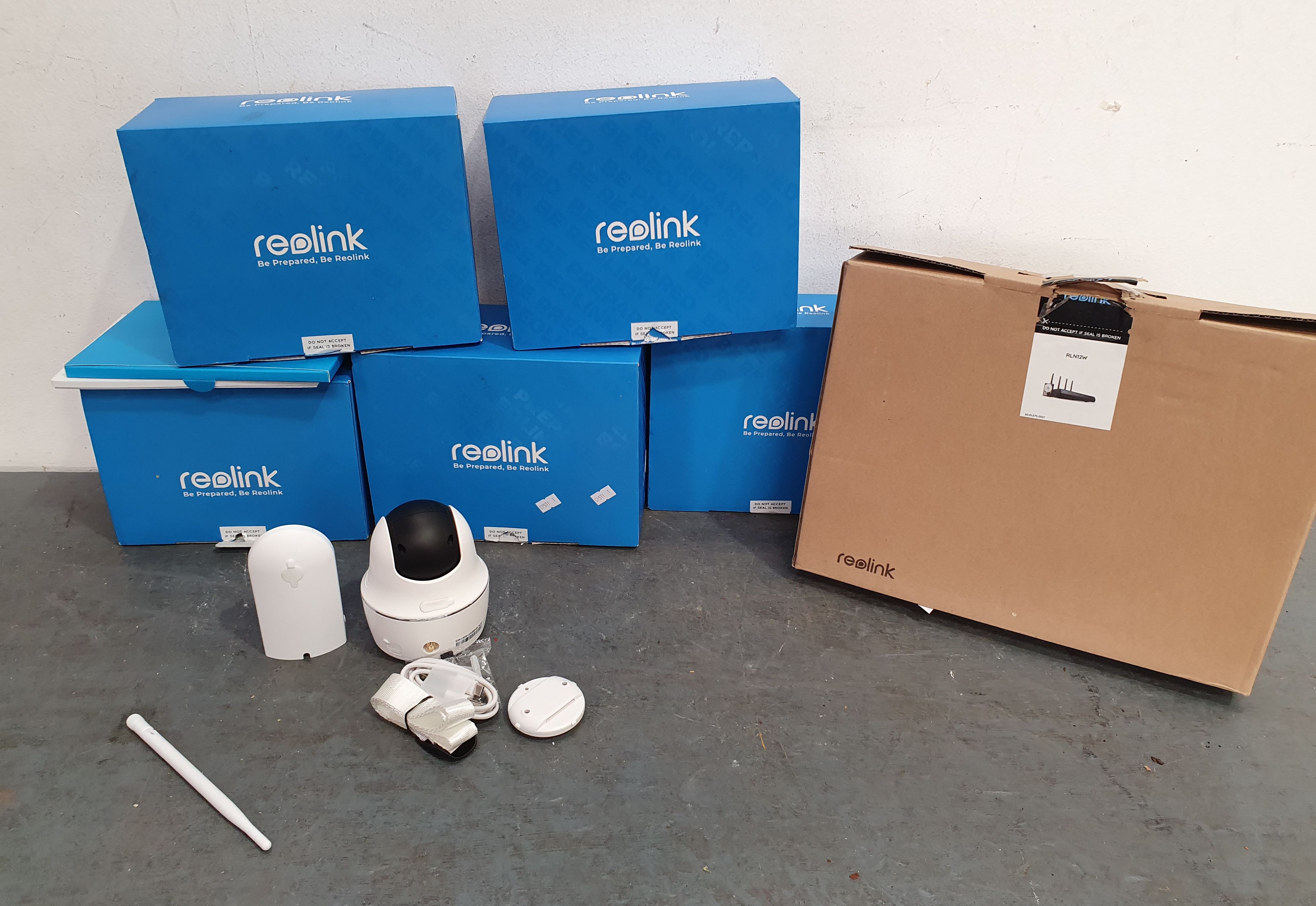 1278 · AN REOLINK SECURITY CAMERA SYSTEM