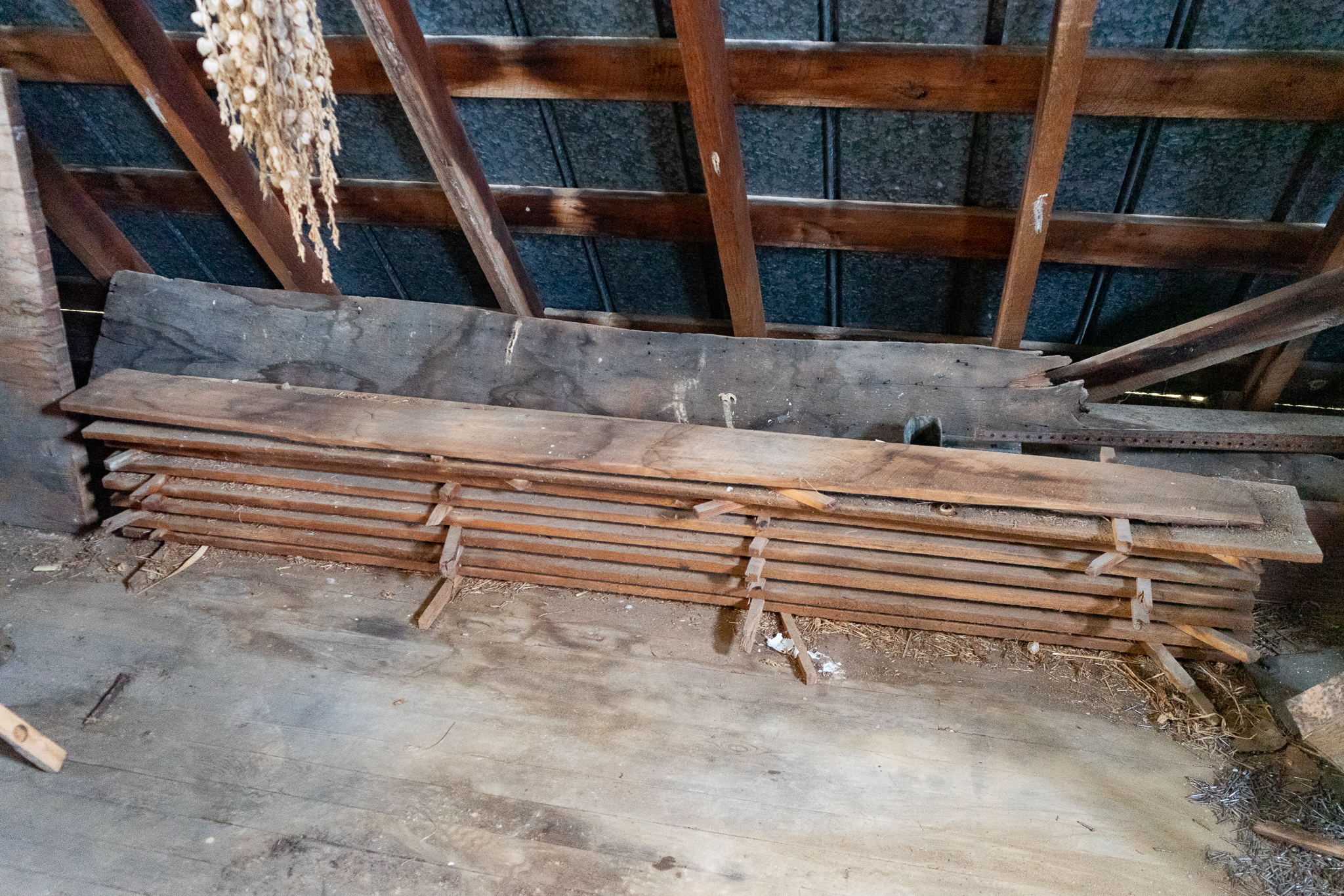 Selection of Rough Cut Lumber | Harritt Group, Inc