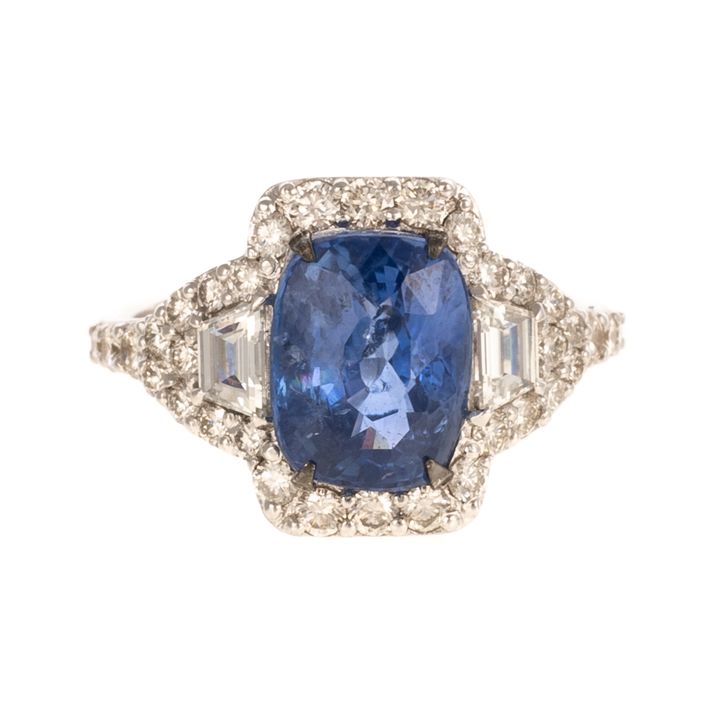 A Sapphire & Diamond Ring in 18K