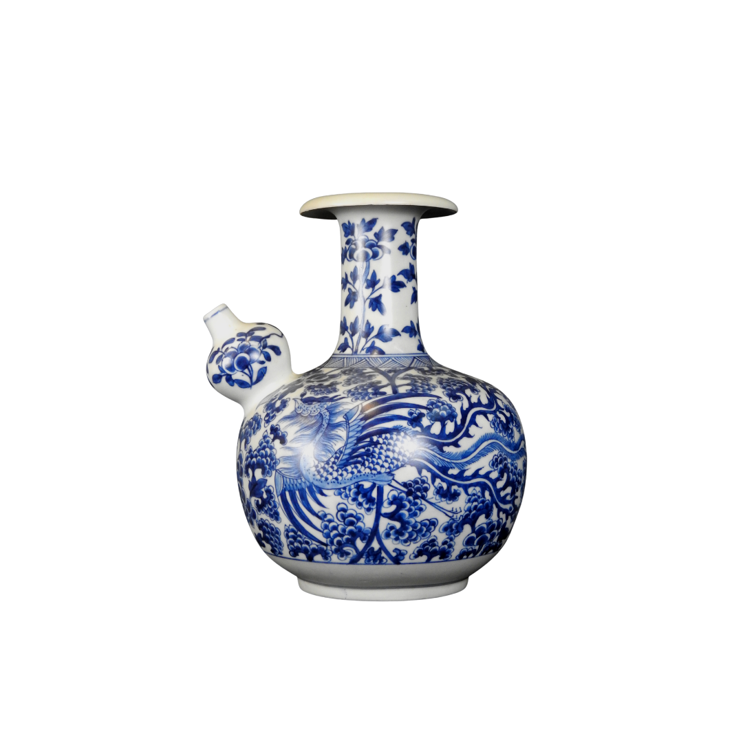 青花凤凰花卉纹军持 BLUE AND WHITE PHOENIX KENDI